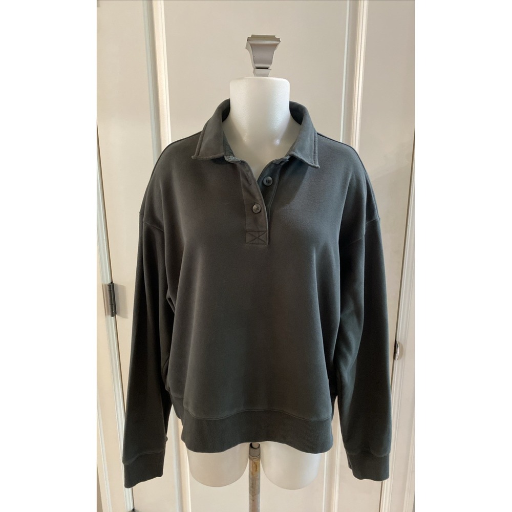 Vuori Sweatshirt Women Size Large Quarter Button Collared Cropped Muted Green